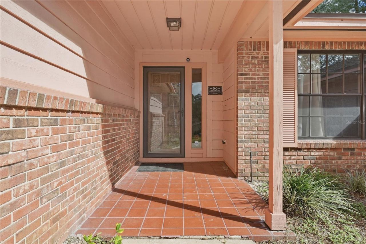 Photo 4 of 769 Torchwood Dr, Deland, FL 32724