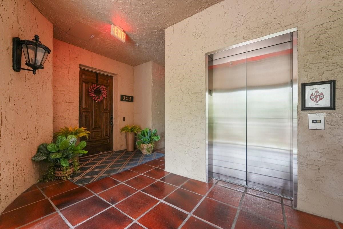 Photo 5 of 114 Club House Dr #305, Palm Coast, FL 32137
