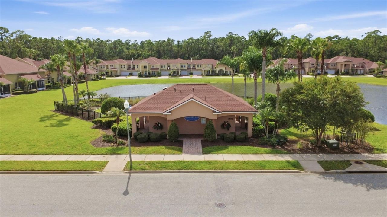 Photo 5 of 3616 Casello Dr, New Smyrna Beach, FL 32168