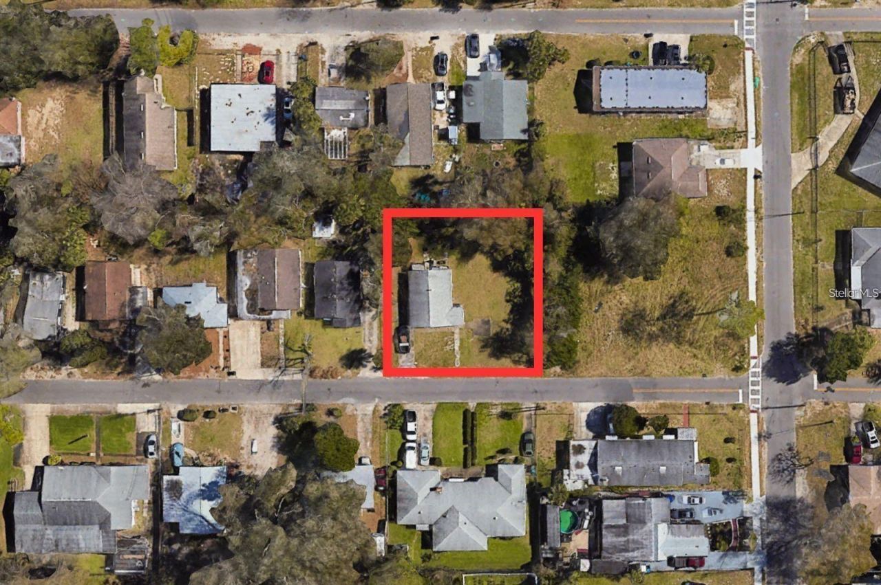 Photo 4 of 841 Vernon St, Daytona Beach, FL 32114