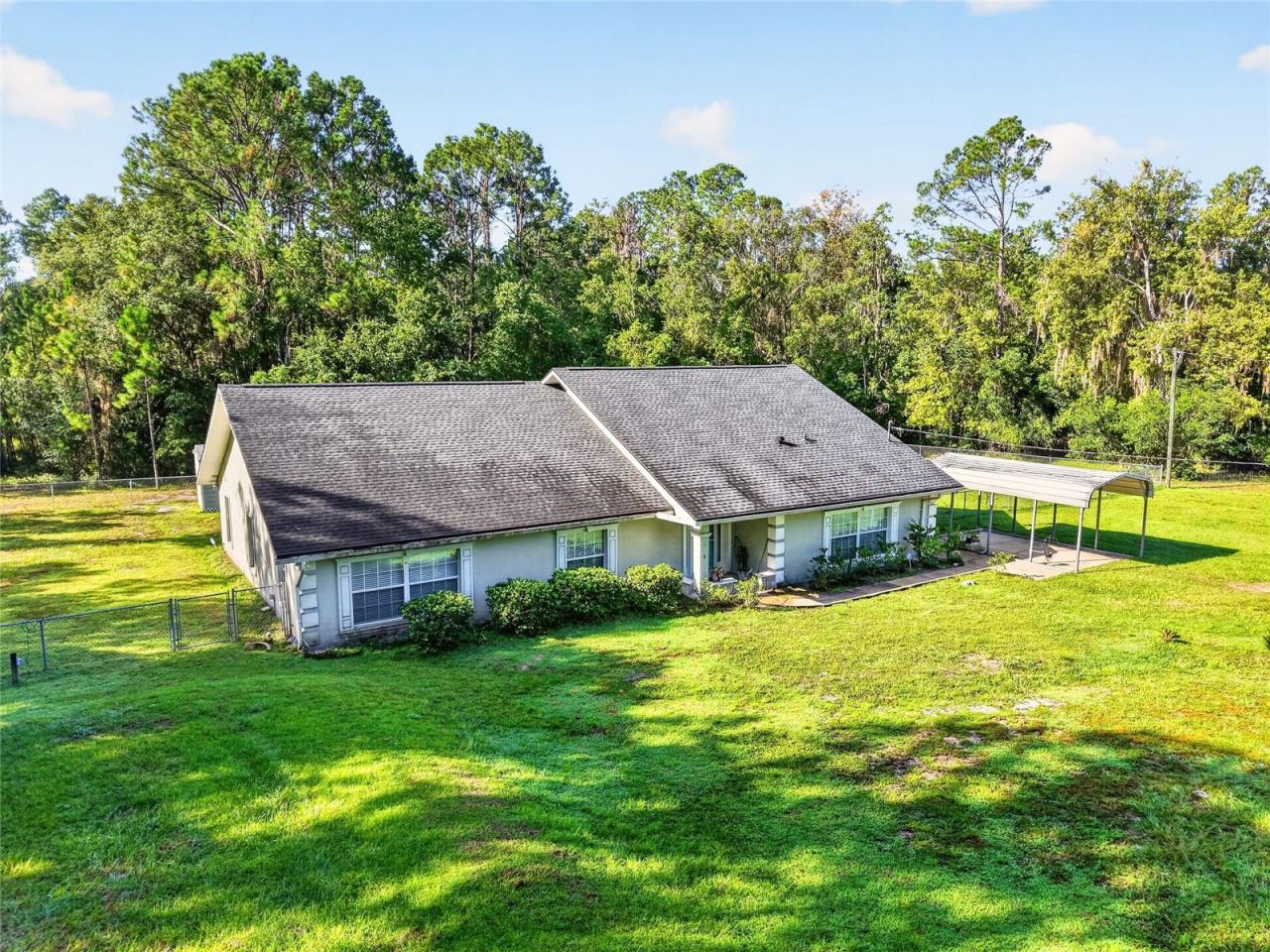 Photo 5 of 118 Garnet Pl, Interlachen, FL 32148