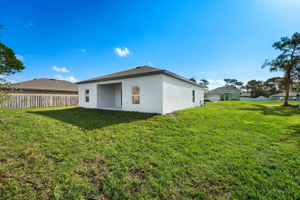 Photo 5 of 1768 Courtland Blvd, Deltona, FL 32738