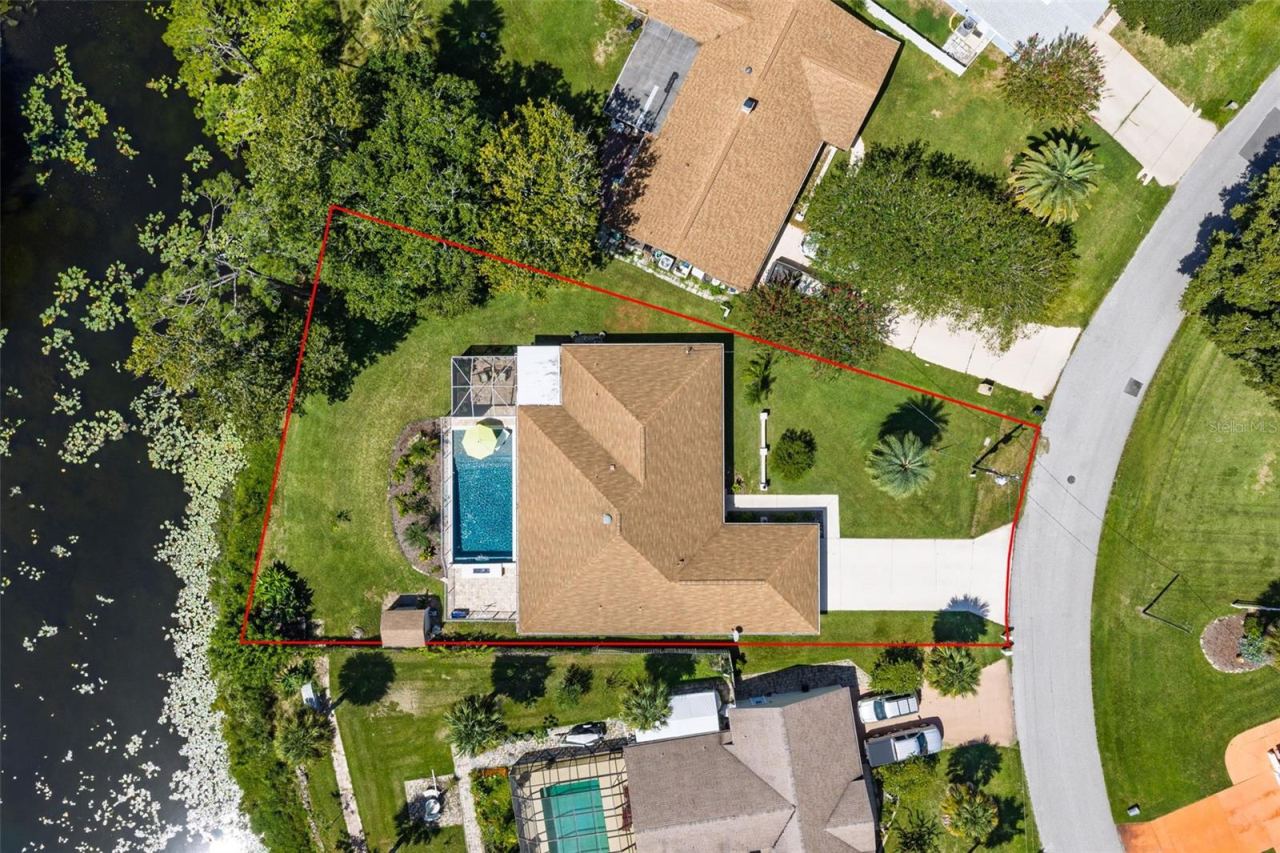 Photo 4 of 76 Flamingo Dr, Palm Coast, FL 32137