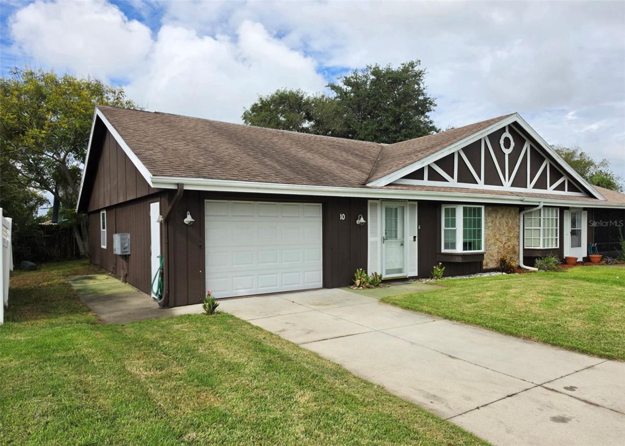 Photo 4 of 10 Eagle Ln, New Smyrna Beach, FL 32168