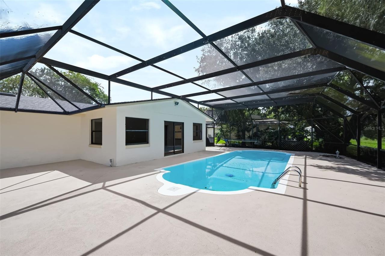 Photo 5 of 83 Farragut Dr, Palm Coast, FL 32137