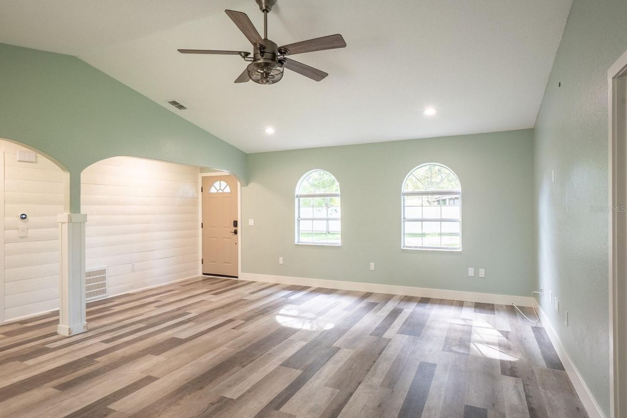 Photo 3 of 16 Warren Pl, Palm Coast, FL 32164