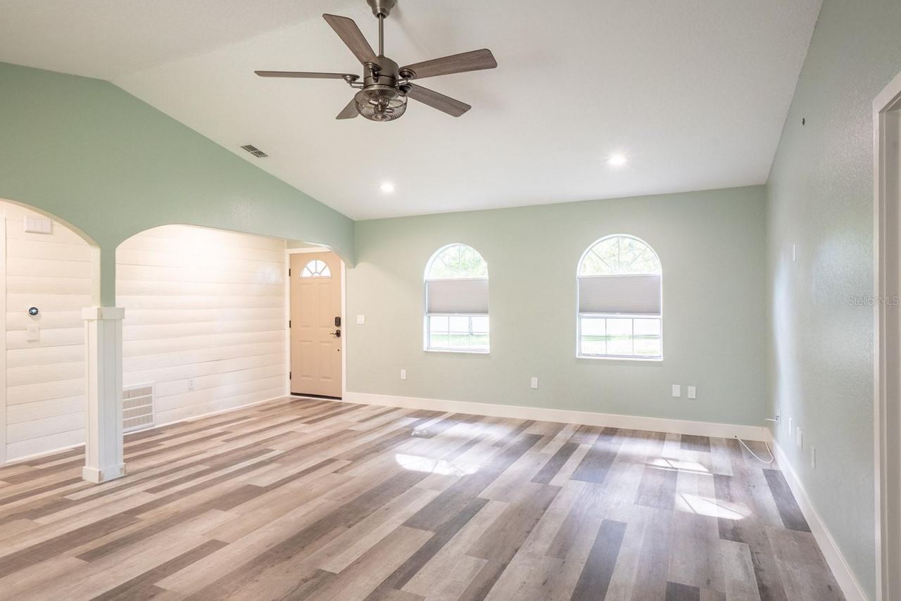 Photo 4 of 16 Warren Pl, Palm Coast, FL 32164