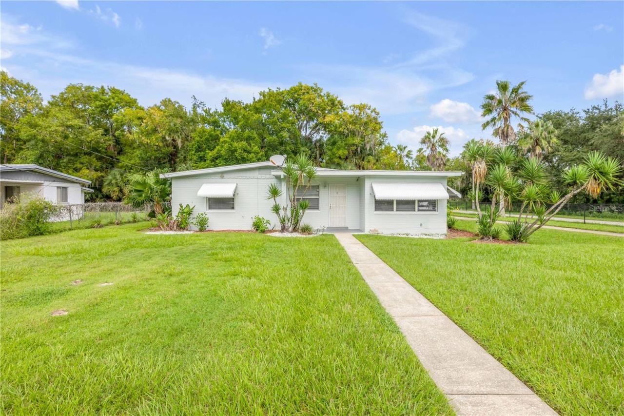 Photo 4 of 121 Eddie Rd, New Smyrna Beach, FL 32168