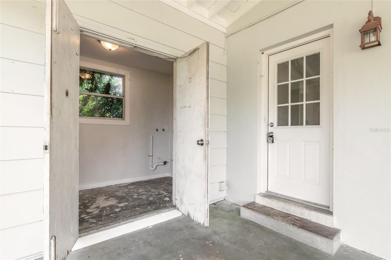 Photo 4 of 1318 Killian St, Daytona Beach, FL 32114