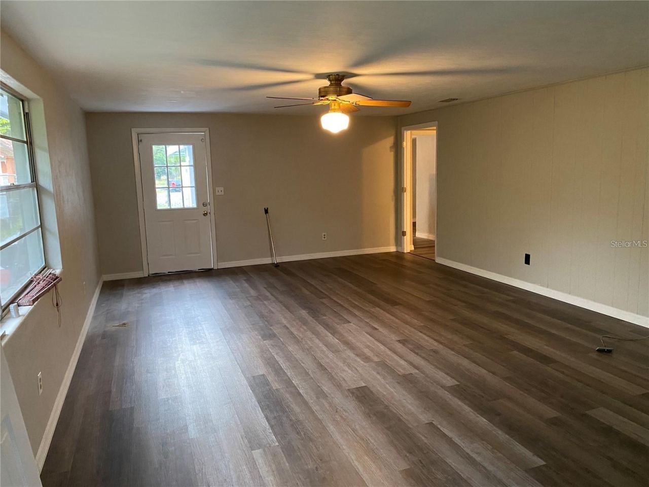 Photo 4 of 239 Desoto St, Daytona Beach, FL 32114