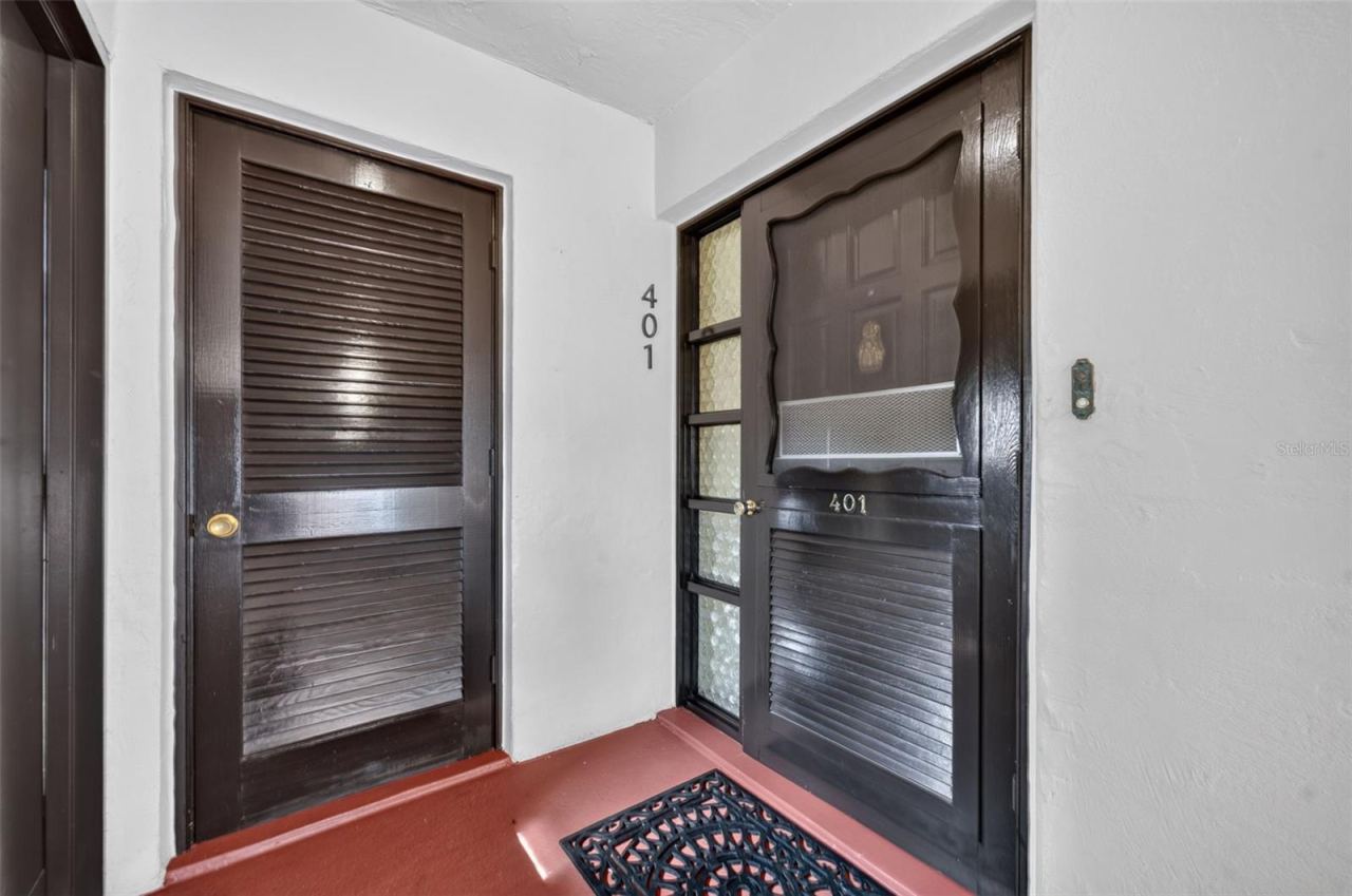 Photo 3 of 100 S Interlachen Ave #401, Winter Park, FL 32789