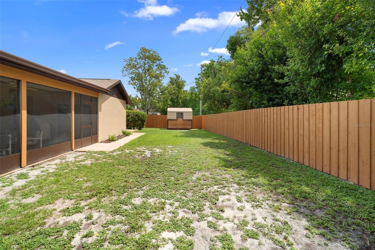 Photo 4 of 1051 Matterhorn St, Deltona, FL 32725