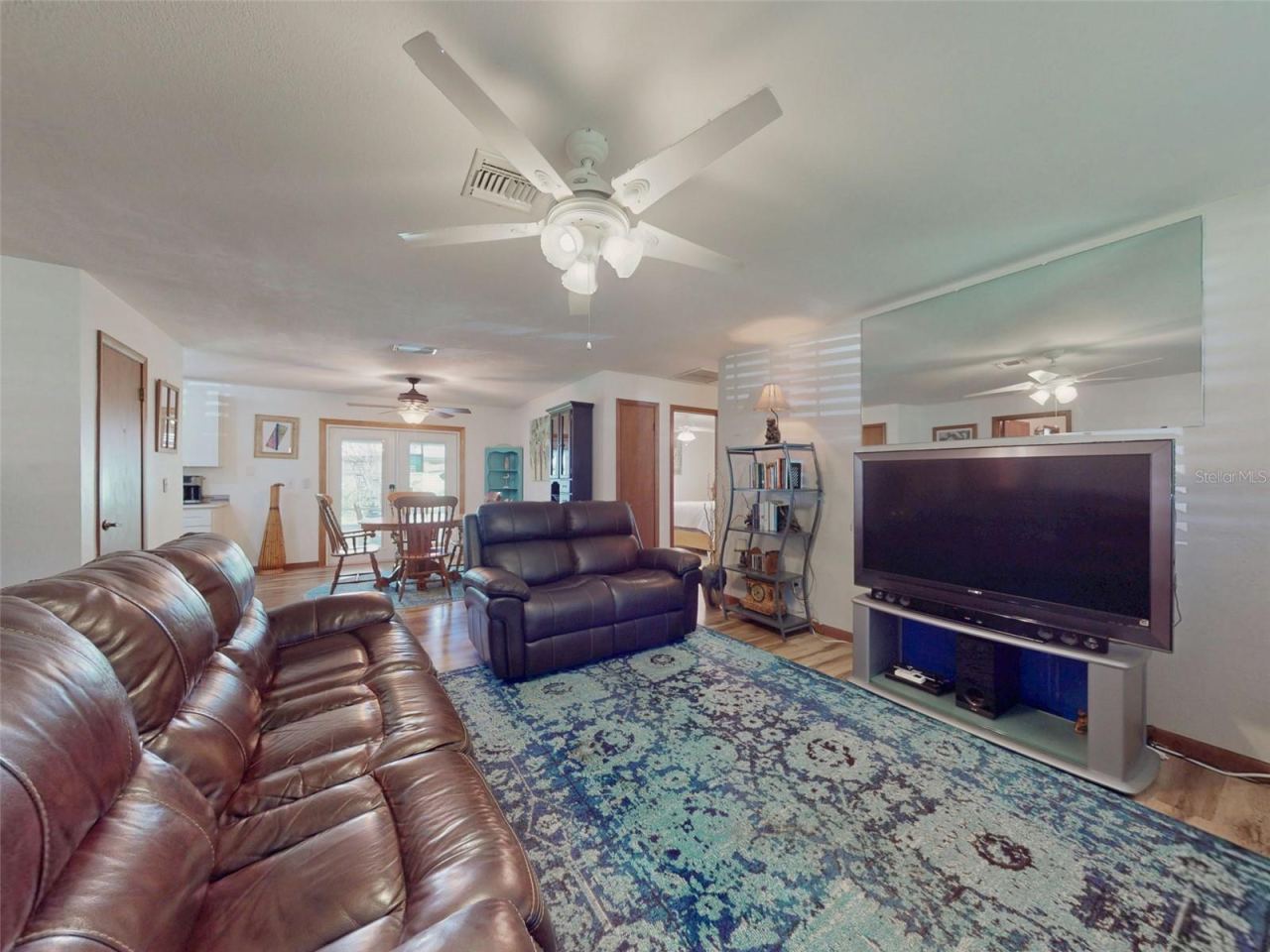 Photo 4 of 570 Oliver Dr, New Smyrna Beach, FL 32168
