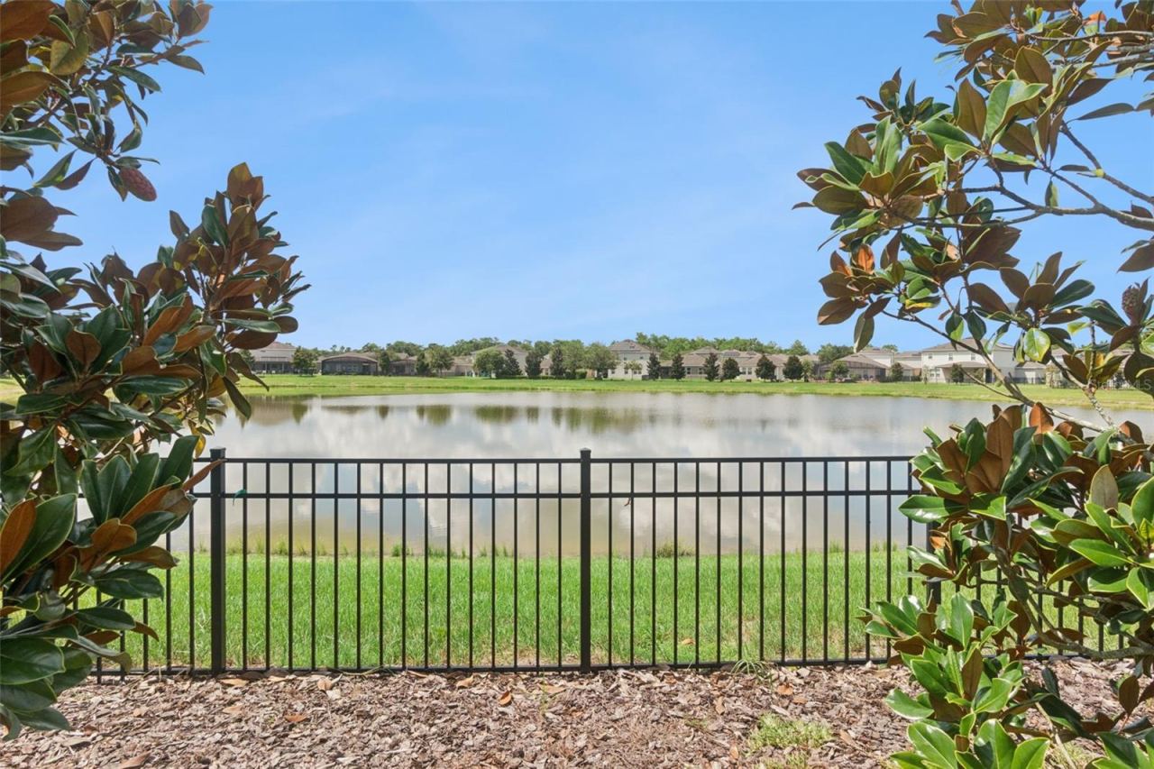 Photo 4 of 1622 Chelsea Manor Cir, Deland, FL 32724