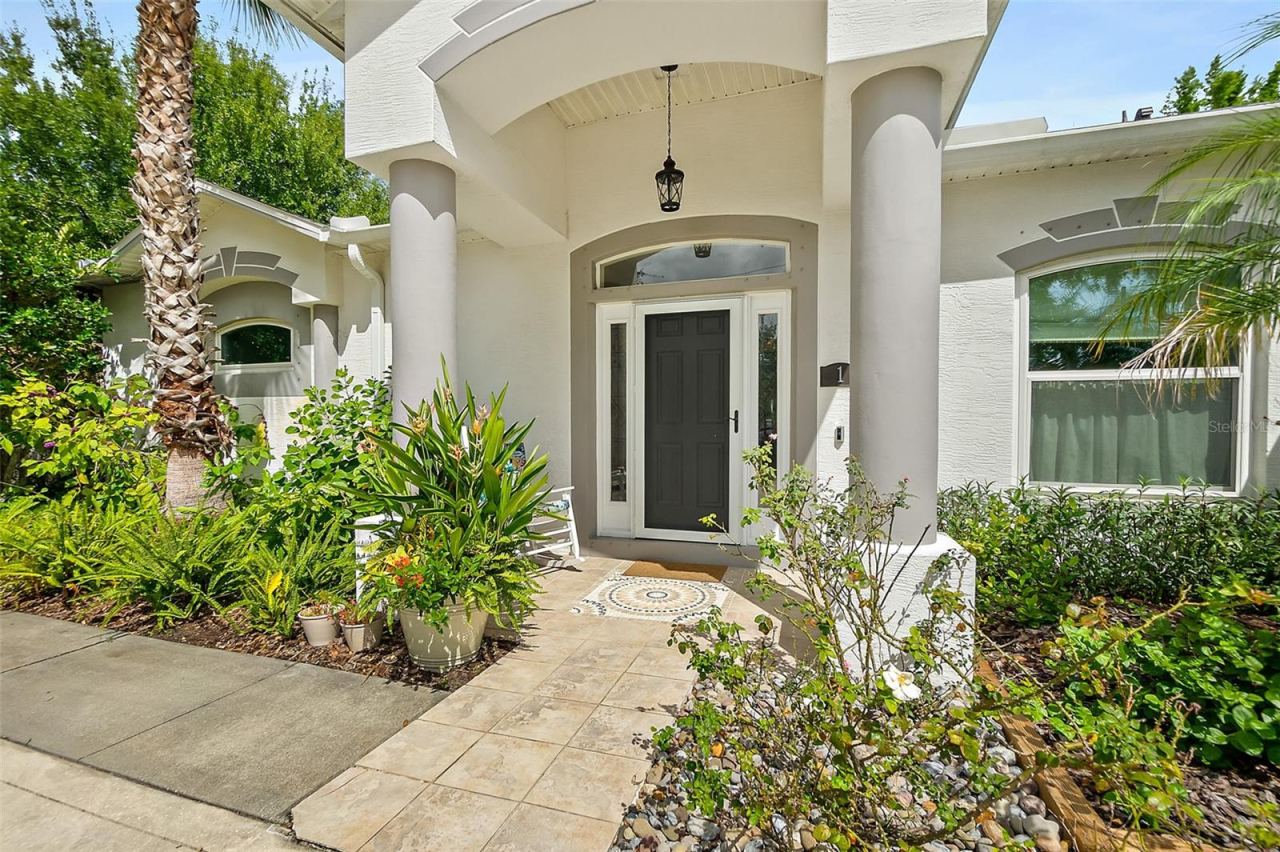 Photo 2 of 1 Pillory Ln, Palm Coast, FL 32164