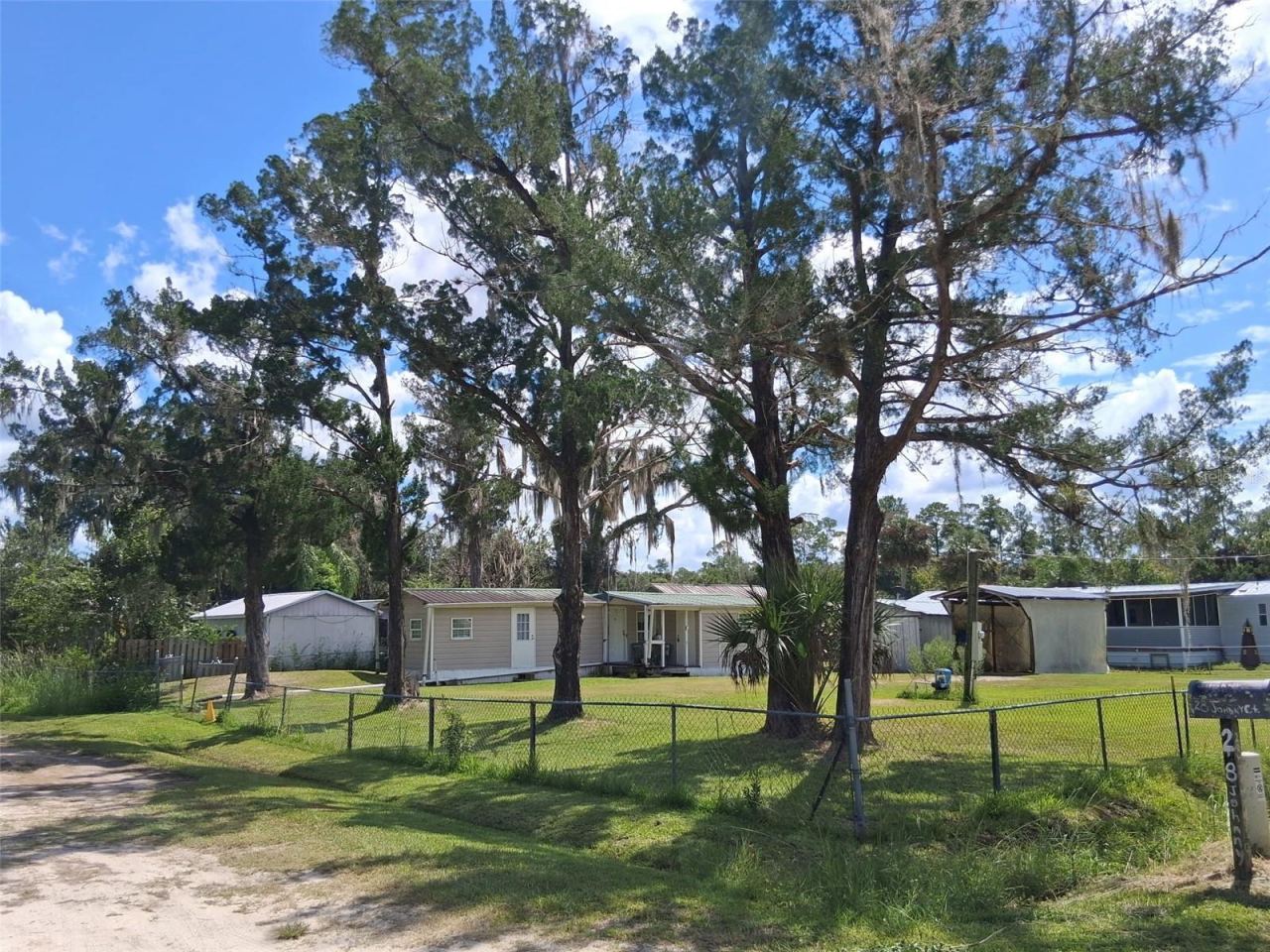 Photo 4 of 249 Cheryl Elaine Dr, Bunnell, FL 32110
