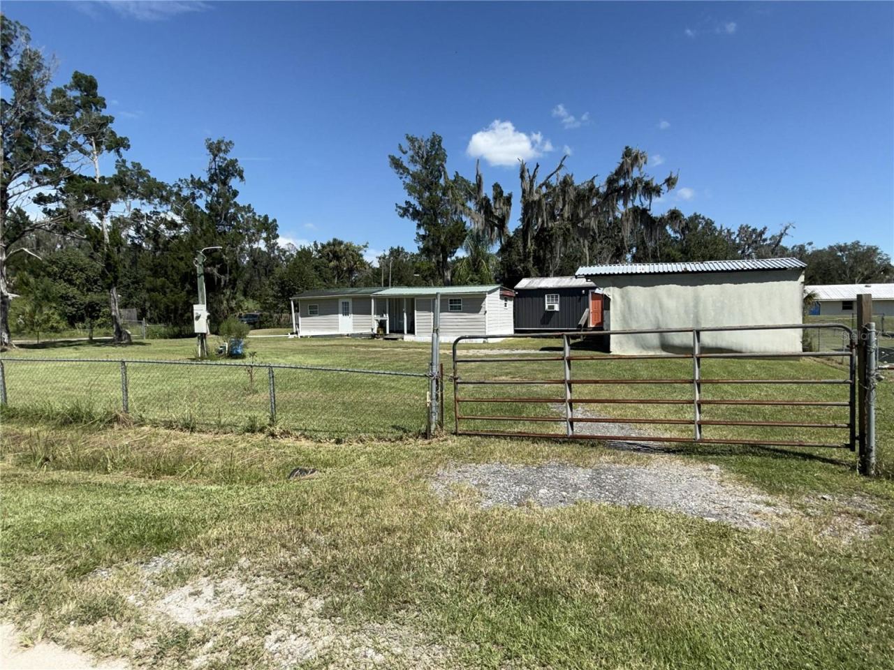 Photo 5 of 249 Cheryl Elaine Dr, Bunnell, FL 32110