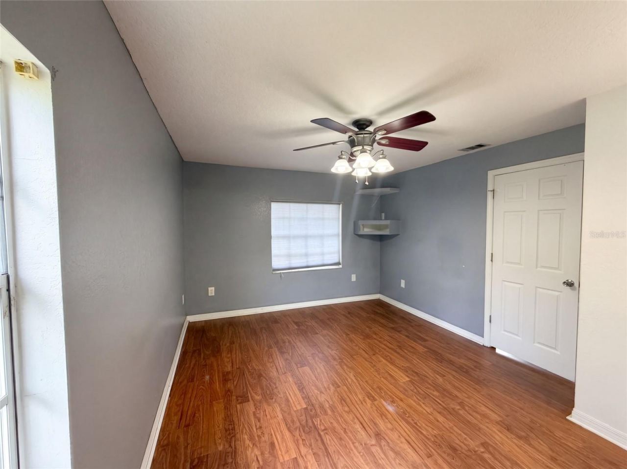 Photo 4 of 1881 Old Daytona Rd, Deland, FL 32724