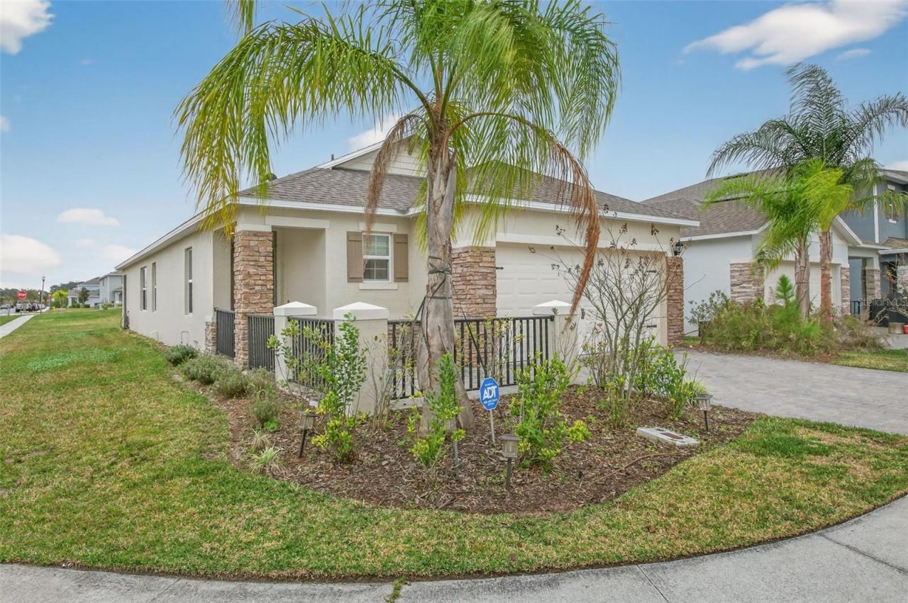 Photo 4 of 367 Caryota Ct, New Smyrna Beach, FL 32168