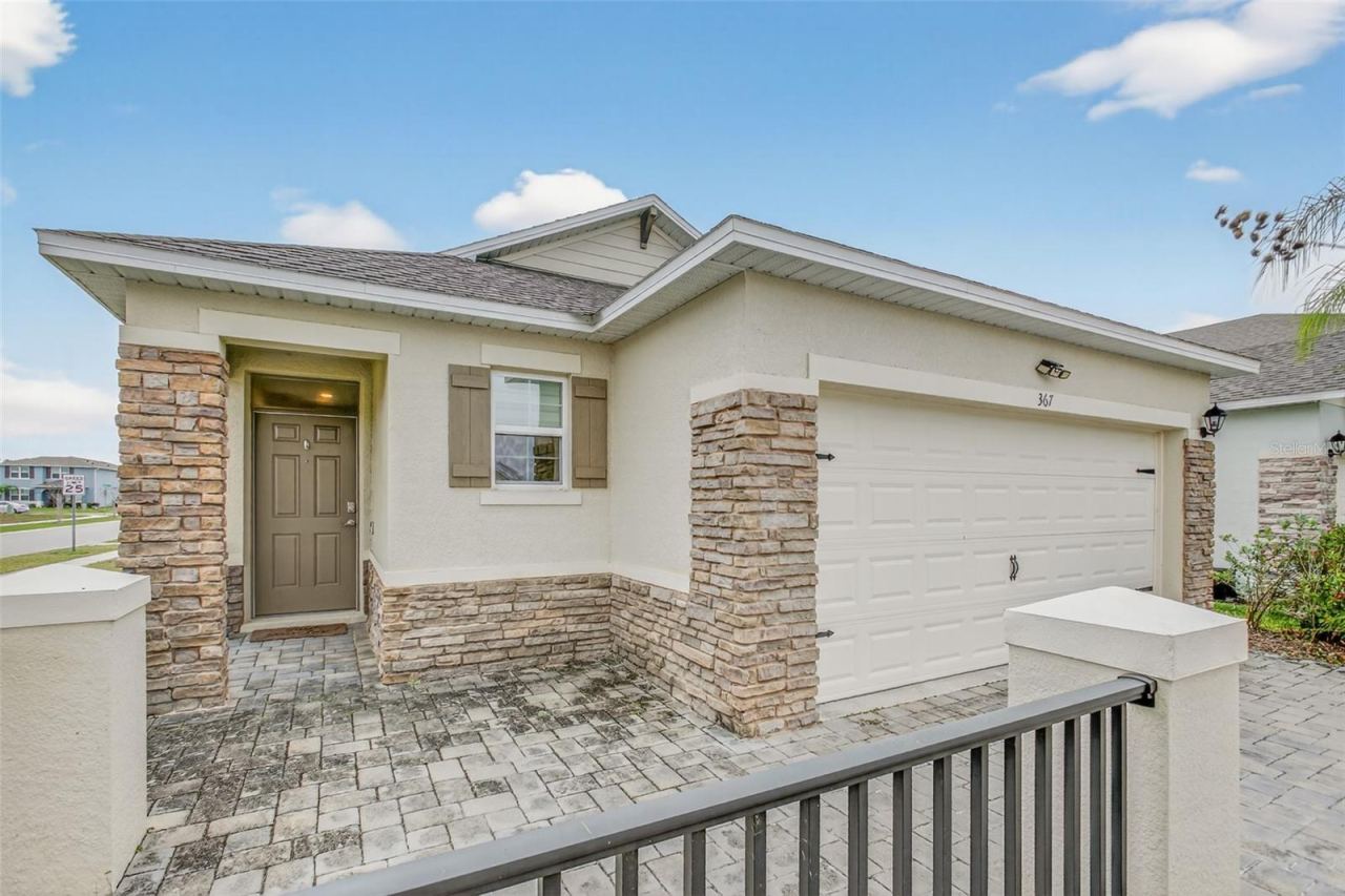 Photo 5 of 367 Caryota Ct, New Smyrna Beach, FL 32168
