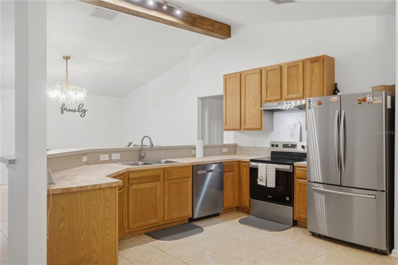 Photo 5 of 28 Richland Ln, Palm Coast, FL 32164
