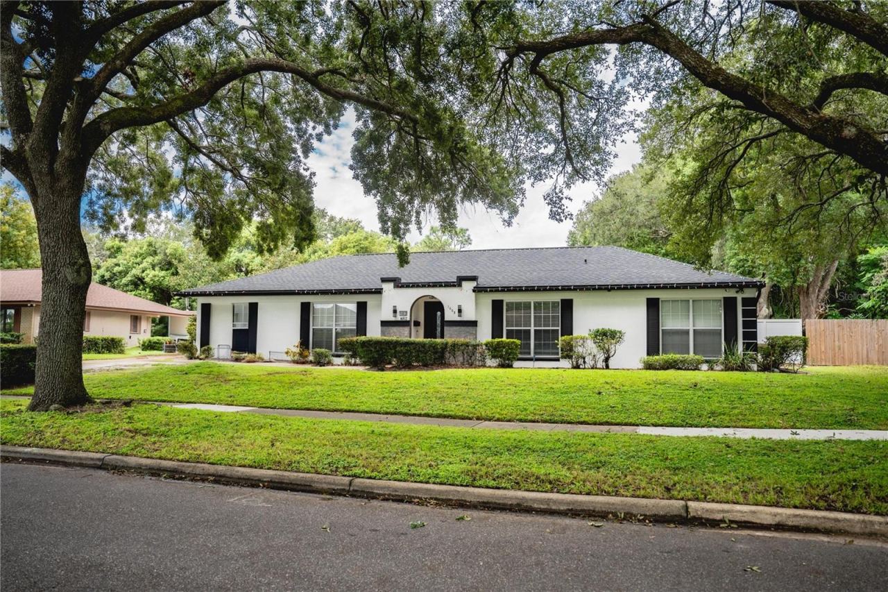 Photo 3 of 1003 Golfside Dr, Winter Park, FL 32792