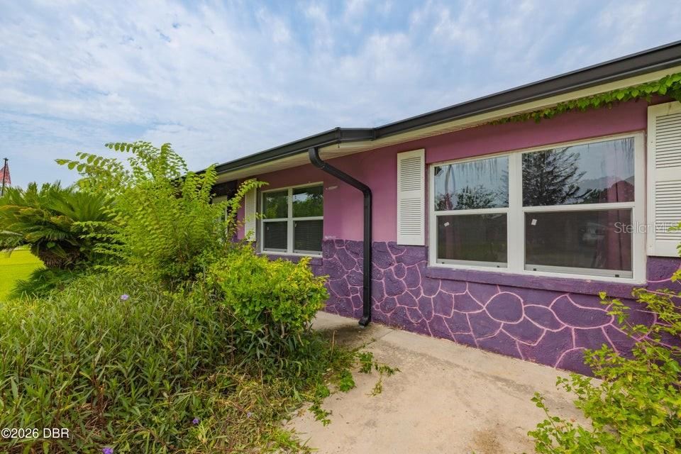 Photo 4 of 294 Eddie Ave, Holly Hill, FL 32117