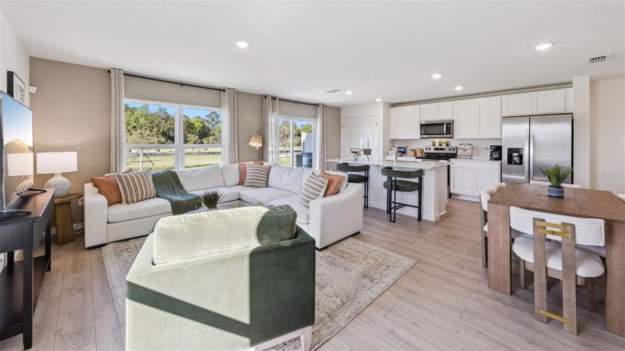 Photo 5 of 506 Remick St, Osteen, FL 32764