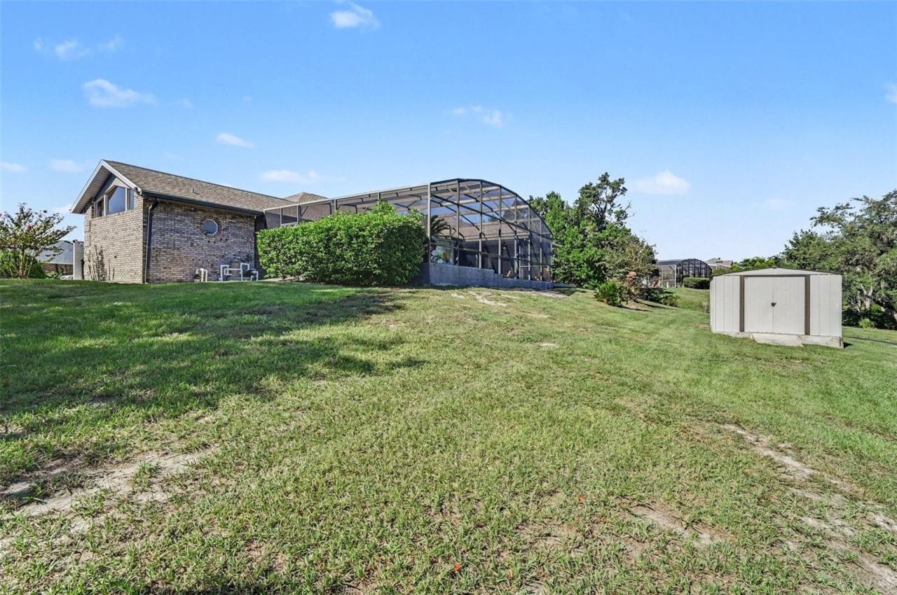 Photo 4 of 2090 Lakebreeze Way, Deltona, FL 32738