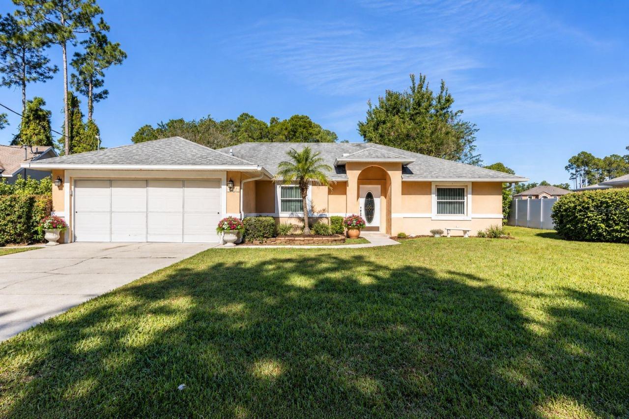 Photo 2 of 141 Bren Mar Ln, Palm Coast, FL 32137