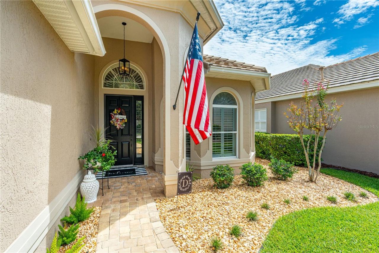 Photo 5 of 520 Sotheby Way, Debary, FL 32713