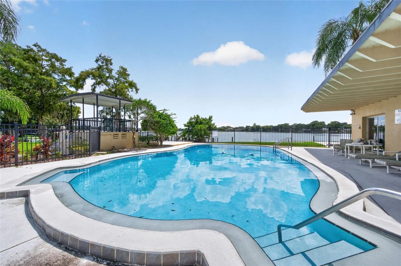 Photo 3 of 2500 Lee Rd #123, Winter Park, FL 32789
