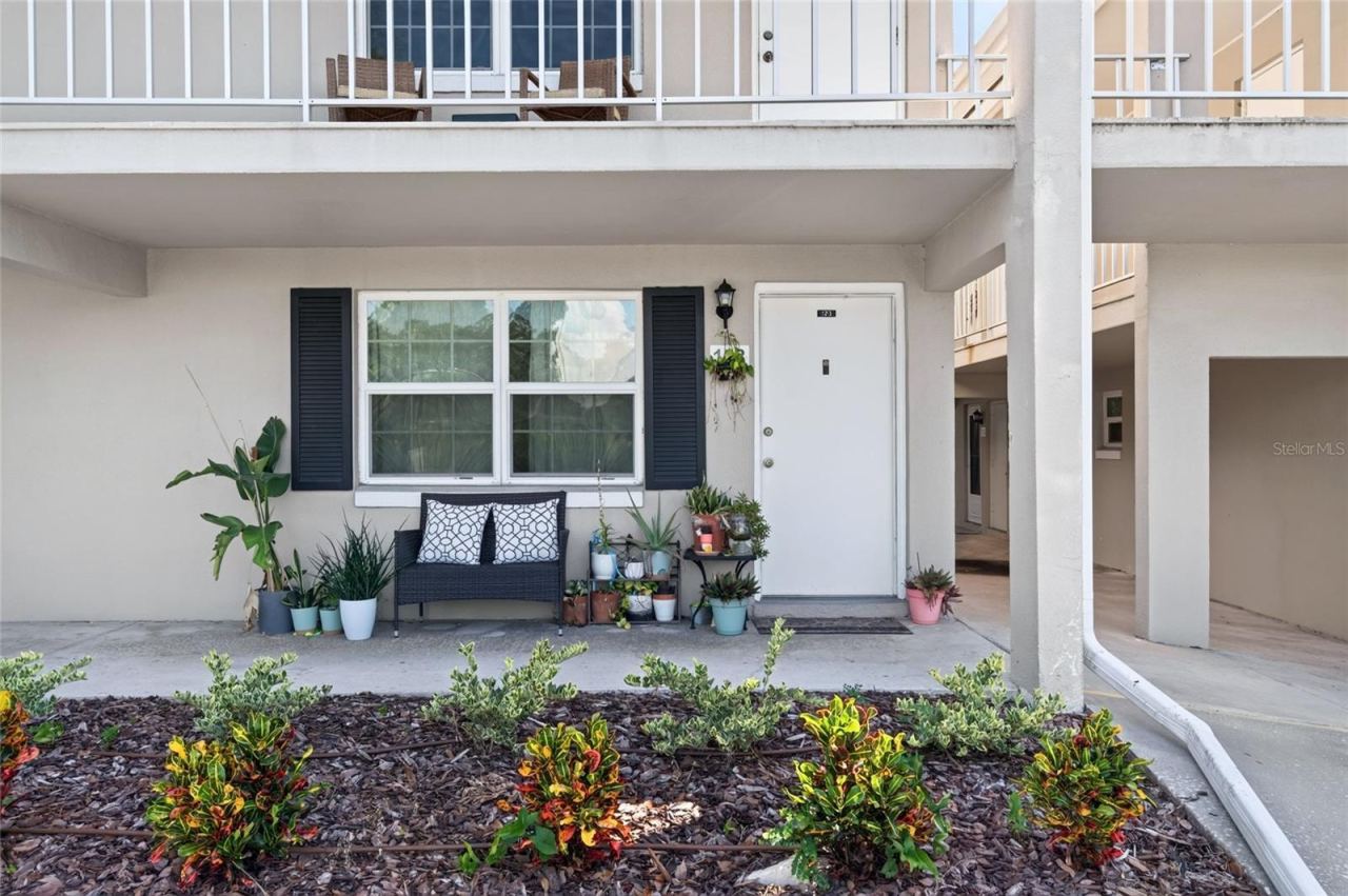 Photo 4 of 2500 Lee Rd #123, Winter Park, FL 32789