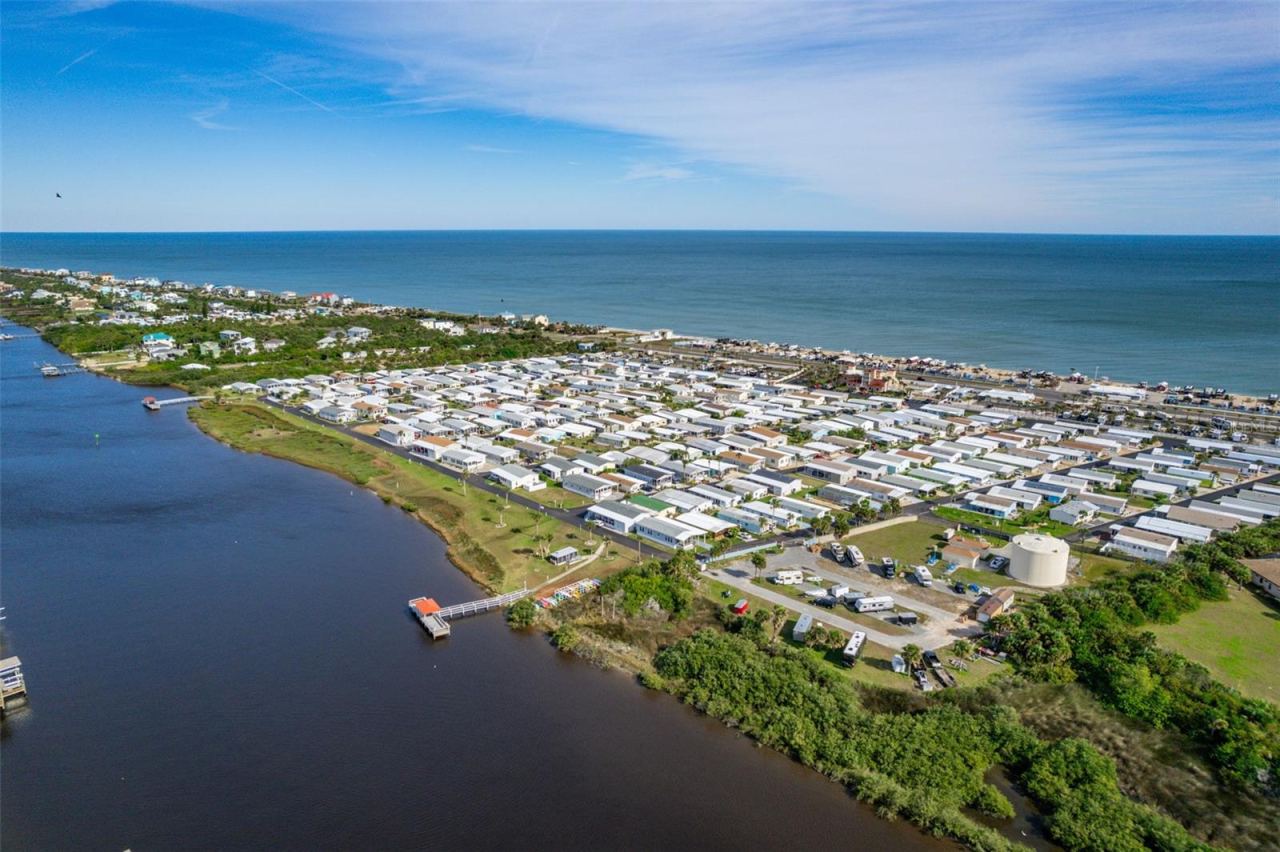 Photo 5 of 21 Windward Dr, Flagler Beach, FL 32136