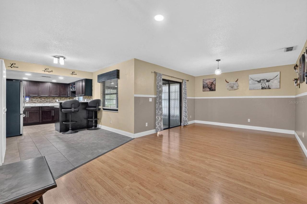 Photo 5 of 319 Quaker Ridge Dr, Daytona Beach, FL 32119