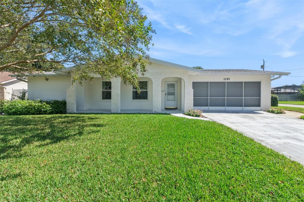 Photo 4 of 1191 Peachtree Rd, Daytona Beach, FL 32114