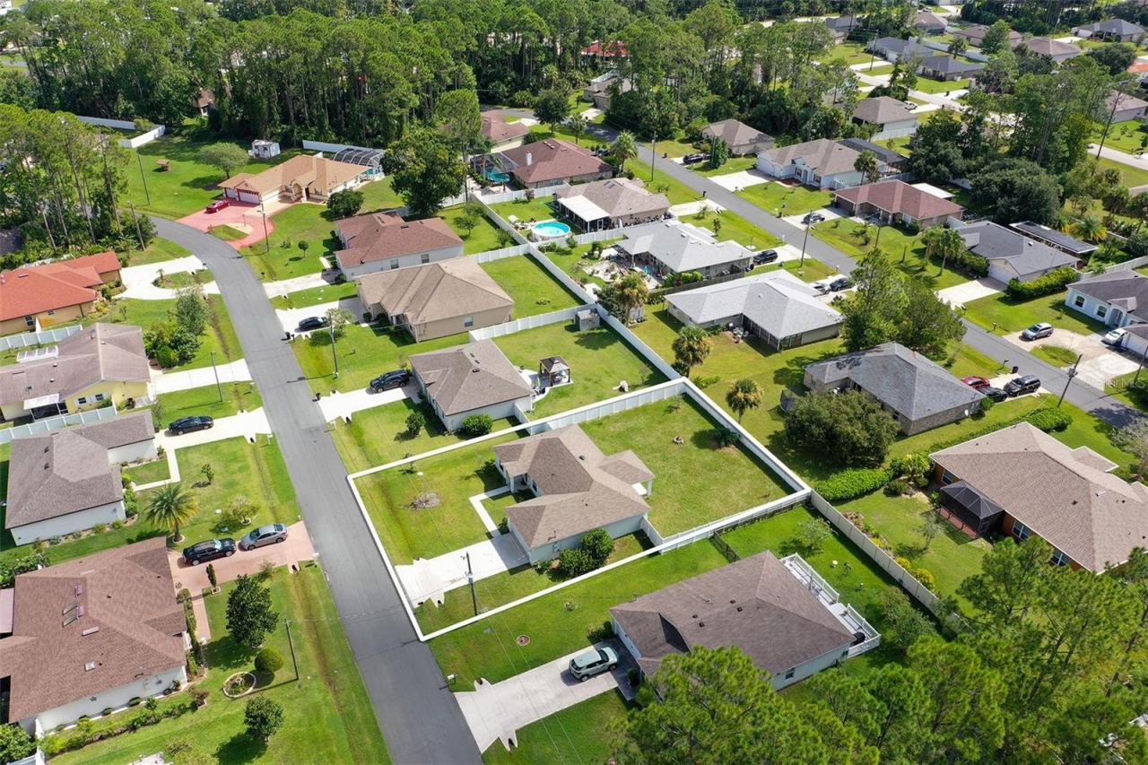 Photo 3 of 18 Post Oak Ln, Palm Coast, FL 32164