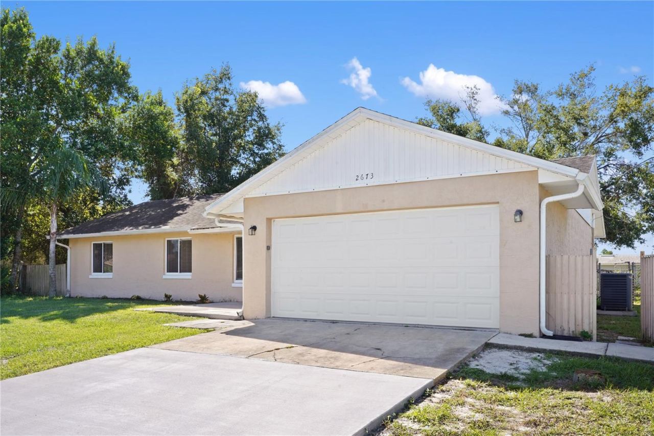 Photo 4 of 2673 Windsor Heights St, Deltona, FL 32738