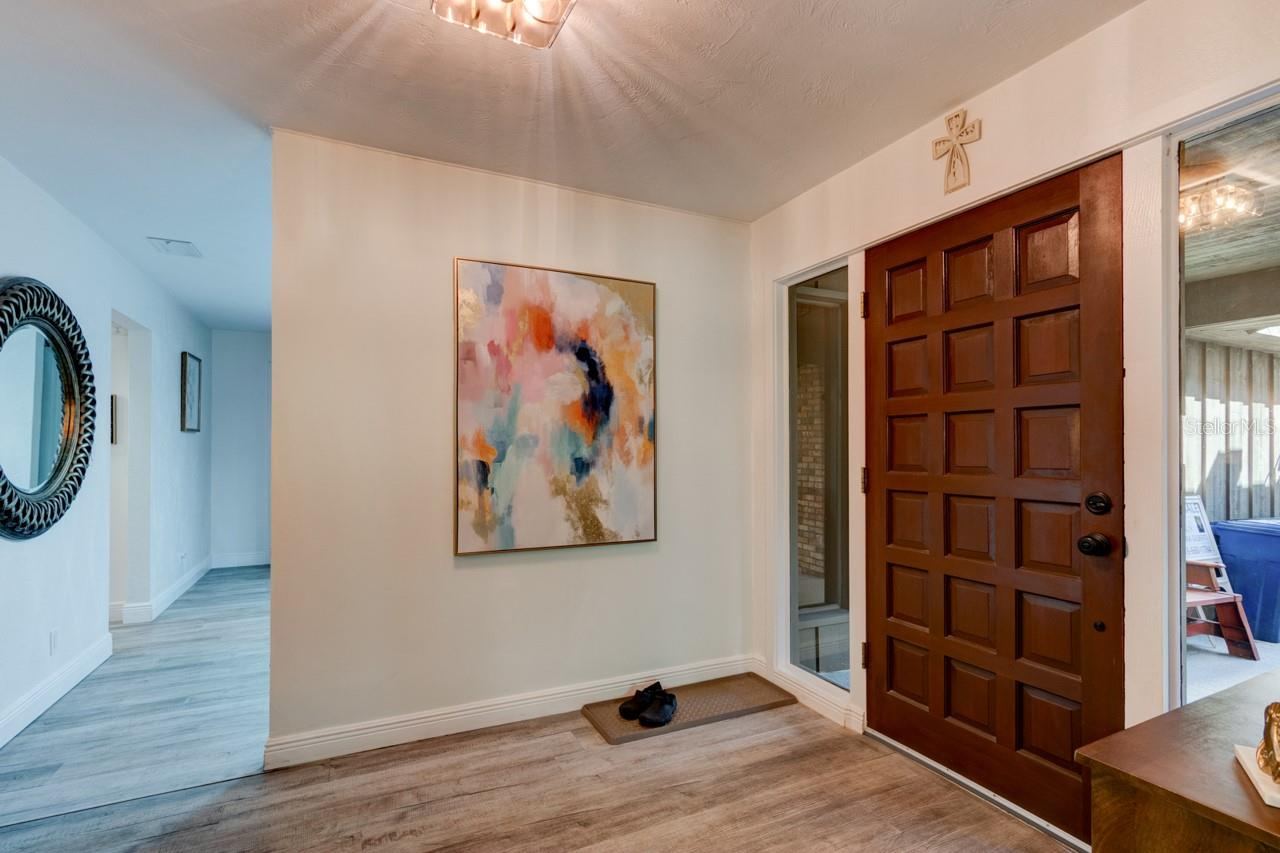 Photo 5 of 104 Rio Pinar Dr, Ormond Beach, FL 32174