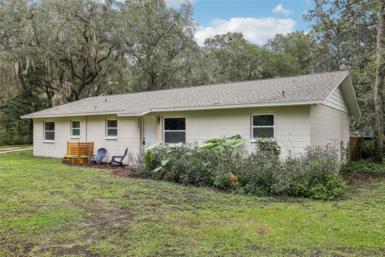 Photo 3 of 6898 Cr 214, Melrose, FL 32666