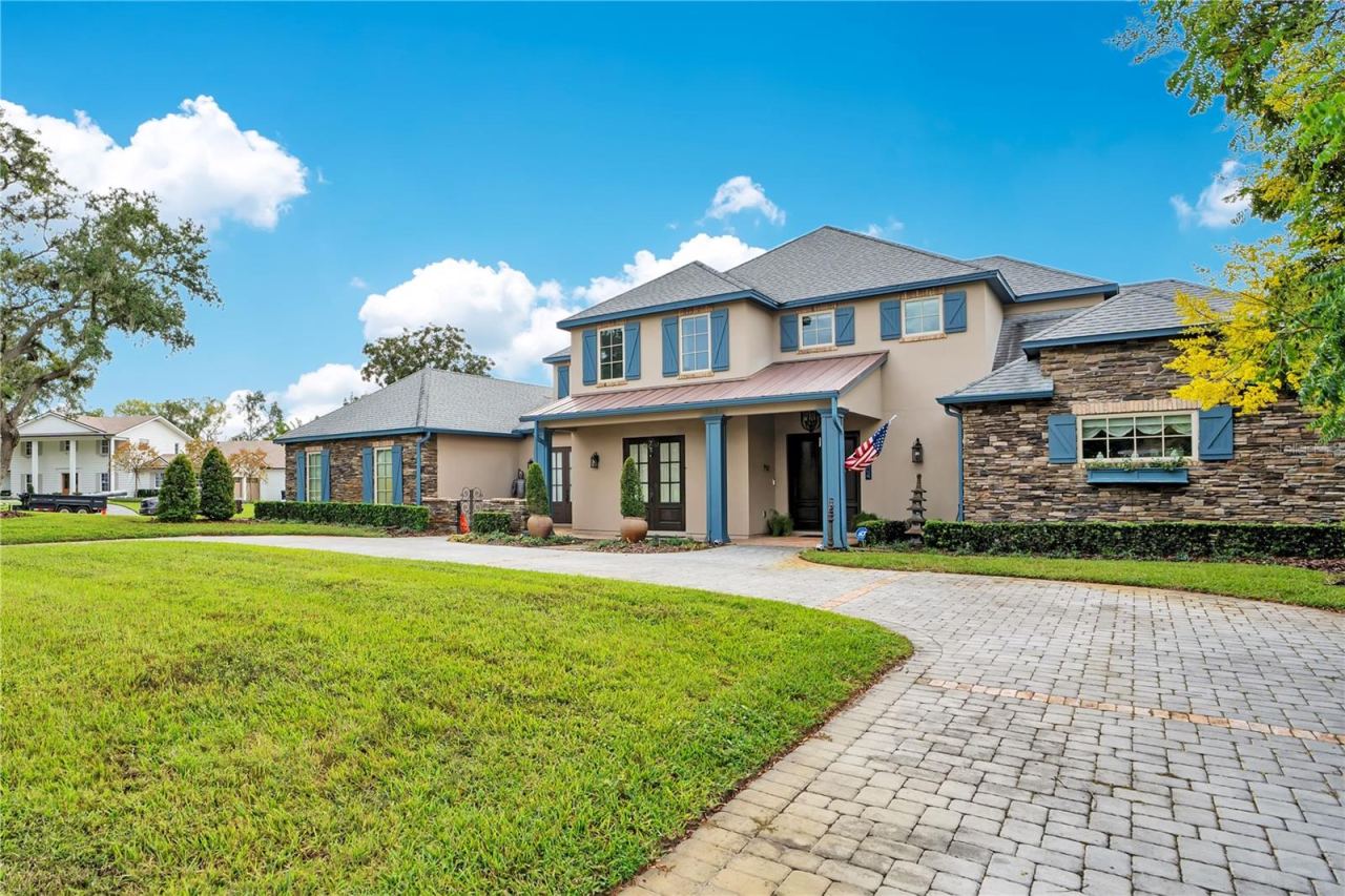 Photo 4 of 8804 Bay Hill Blvd, Orlando, FL 32819