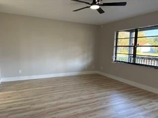 Photo 4 of 782 Aspen Dr, South Daytona, FL 32119