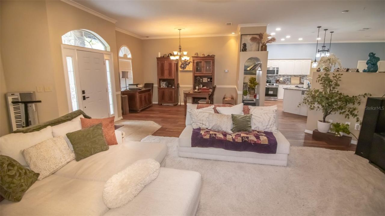Photo 3 of 241 Se 5th Ave, Melrose, FL 32666