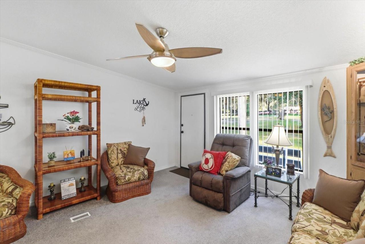Photo 5 of 145 & 143 Faye St, Hawthorne, FL 32640