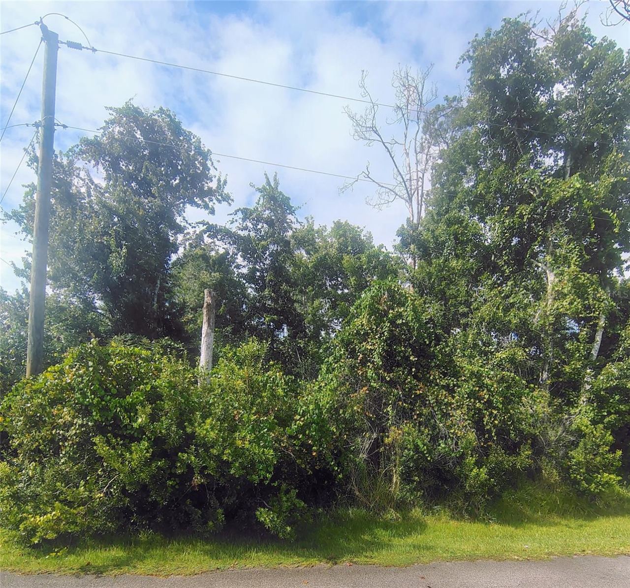 Photo 4 of 1 Kalmar Pl, Palm Coast, FL 32164