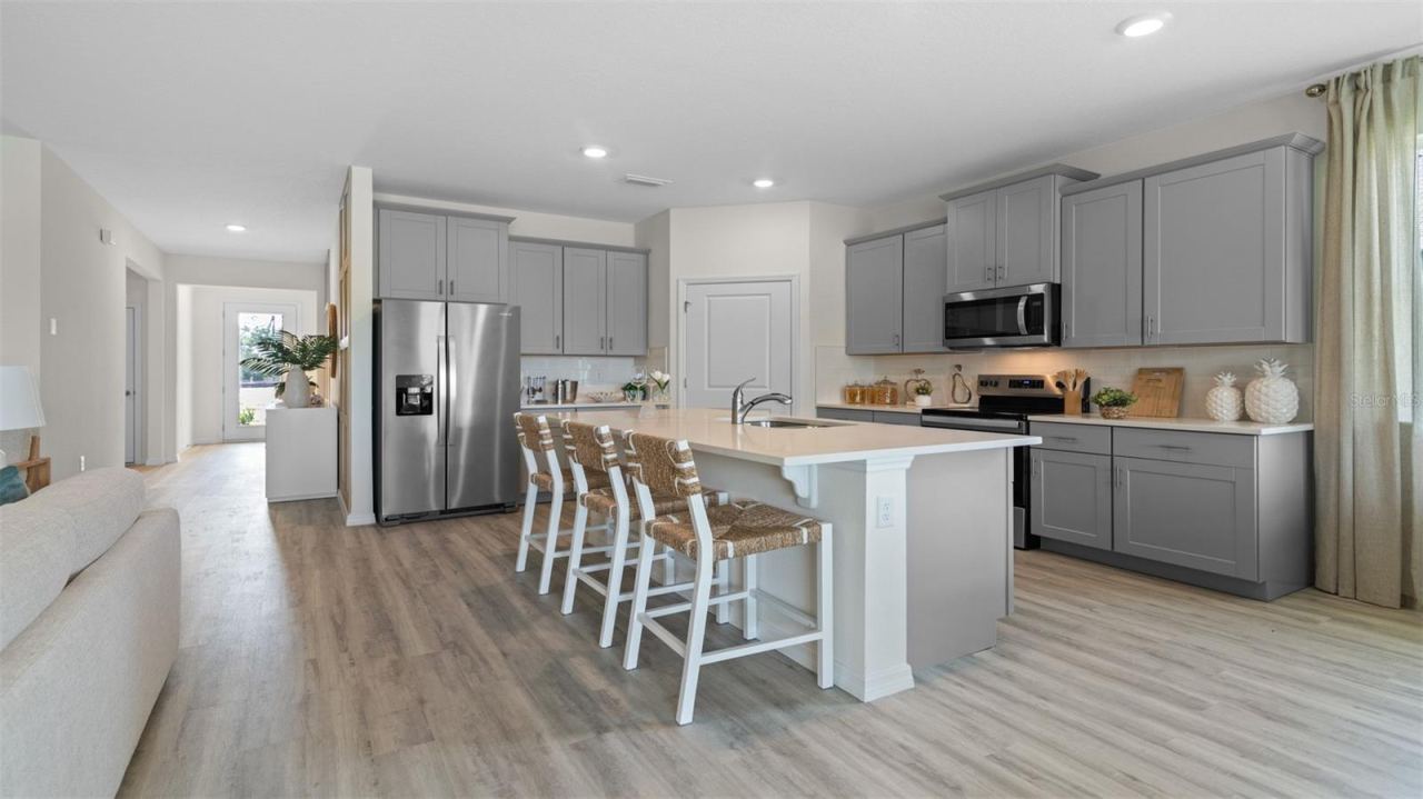 Photo 4 of 3633 Bonspiel Dr, Ormond Beach, FL 32174
