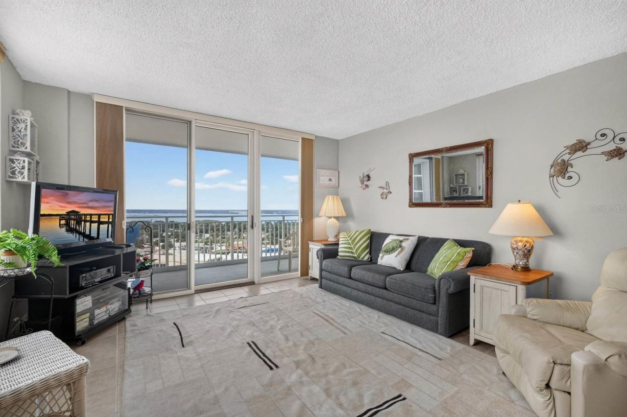 Photo 5 of 3047 S Atlantic Ave #j010, Daytona Beach Shores, FL 32118