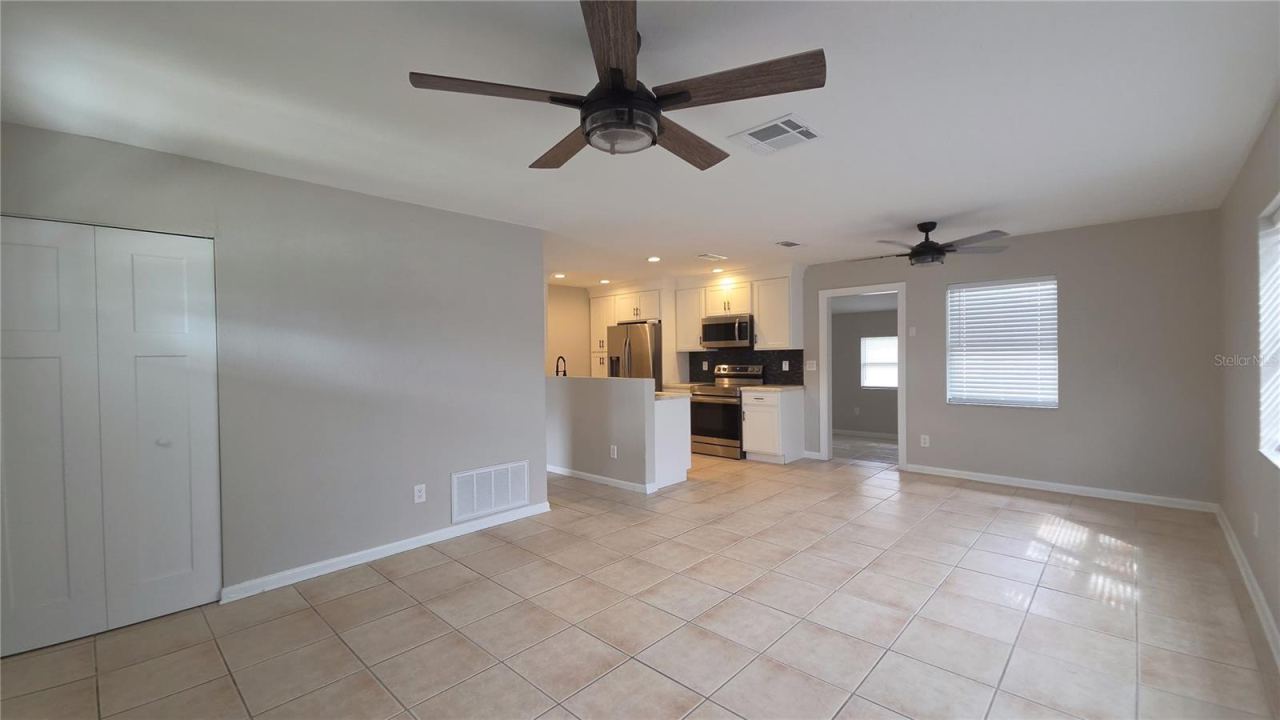 Photo 5 of 1031 Cobblestone Ave, Deltona, FL 32725