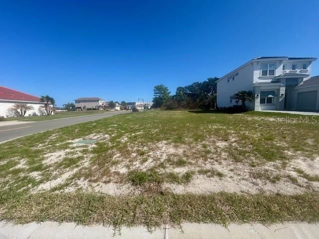 Photo 3 of 112 Del Palma Dr, Palm Coast, FL 32137