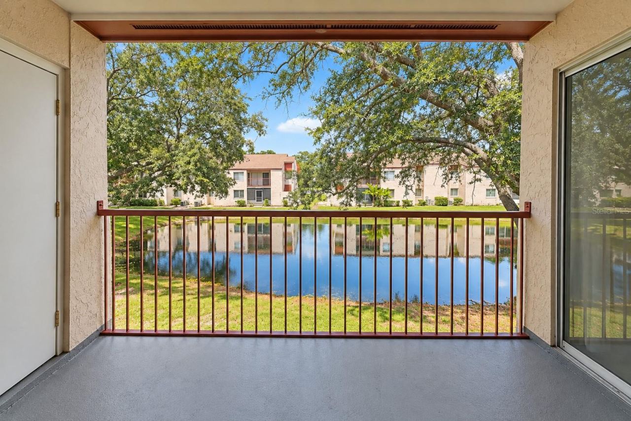 Photo 4 of 2527 Citrus Club Ln #3904, Orlando, FL 32839